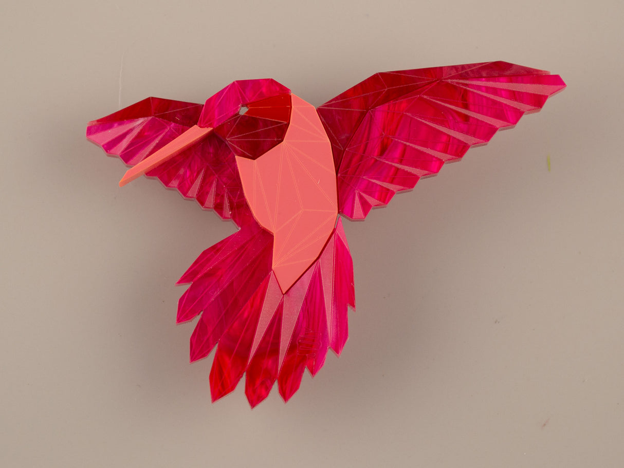 Hummingbird Brooch - Lunar Red