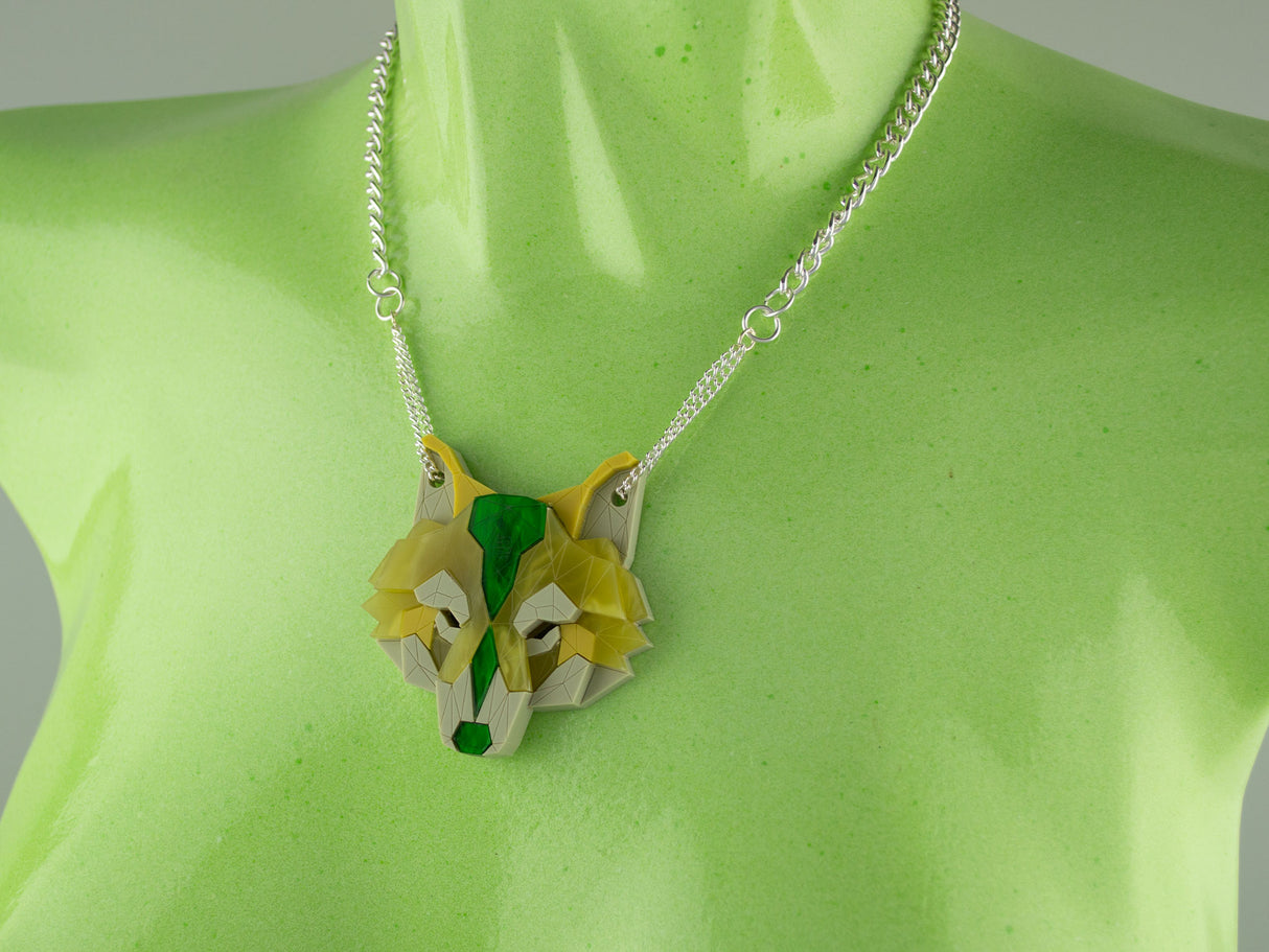 Wolf Head Necklace - Springer